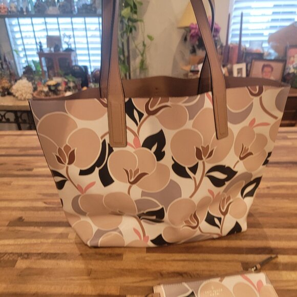NWOT Kate Spade ♠️ Arch Spring Floral Tote Set w Small Zip Pouch - Picture 5 of 13